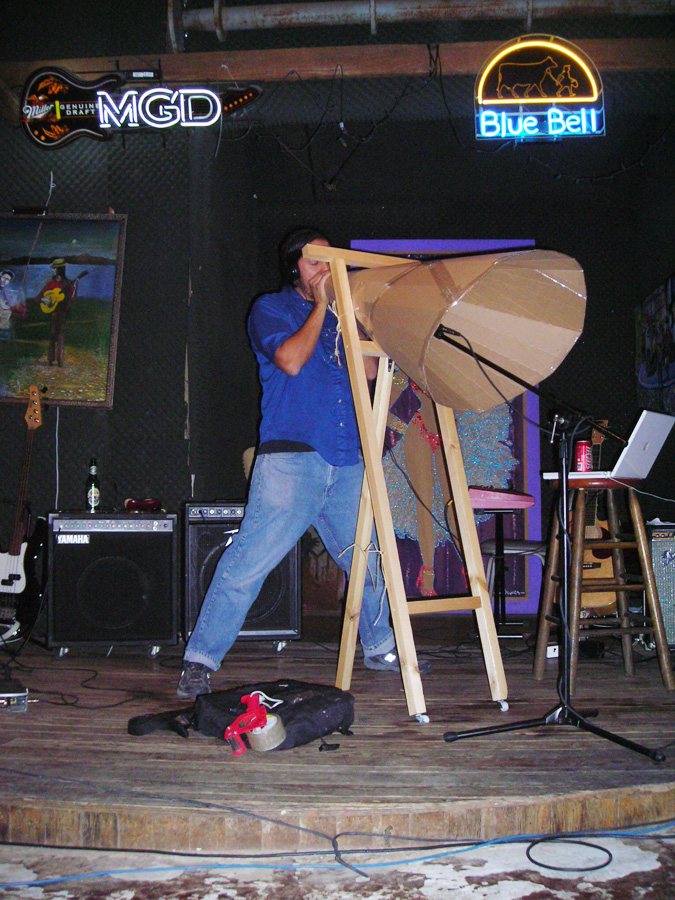 Cruz Ortiz at a 2004 Hometown Artist's Rodeo